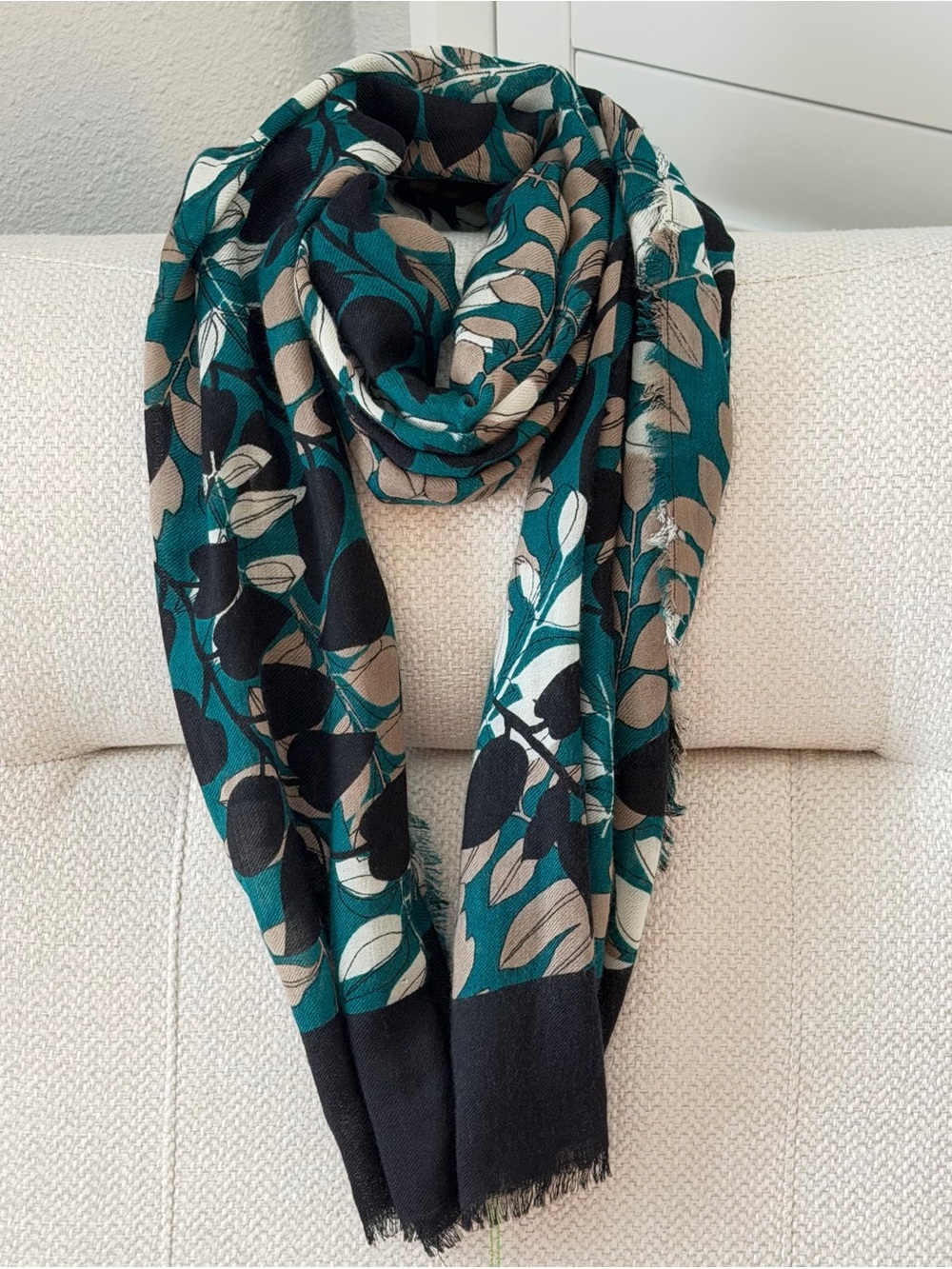 NWT Vera Bradley Soft Wool Scarf Imperial Branches Retired $58